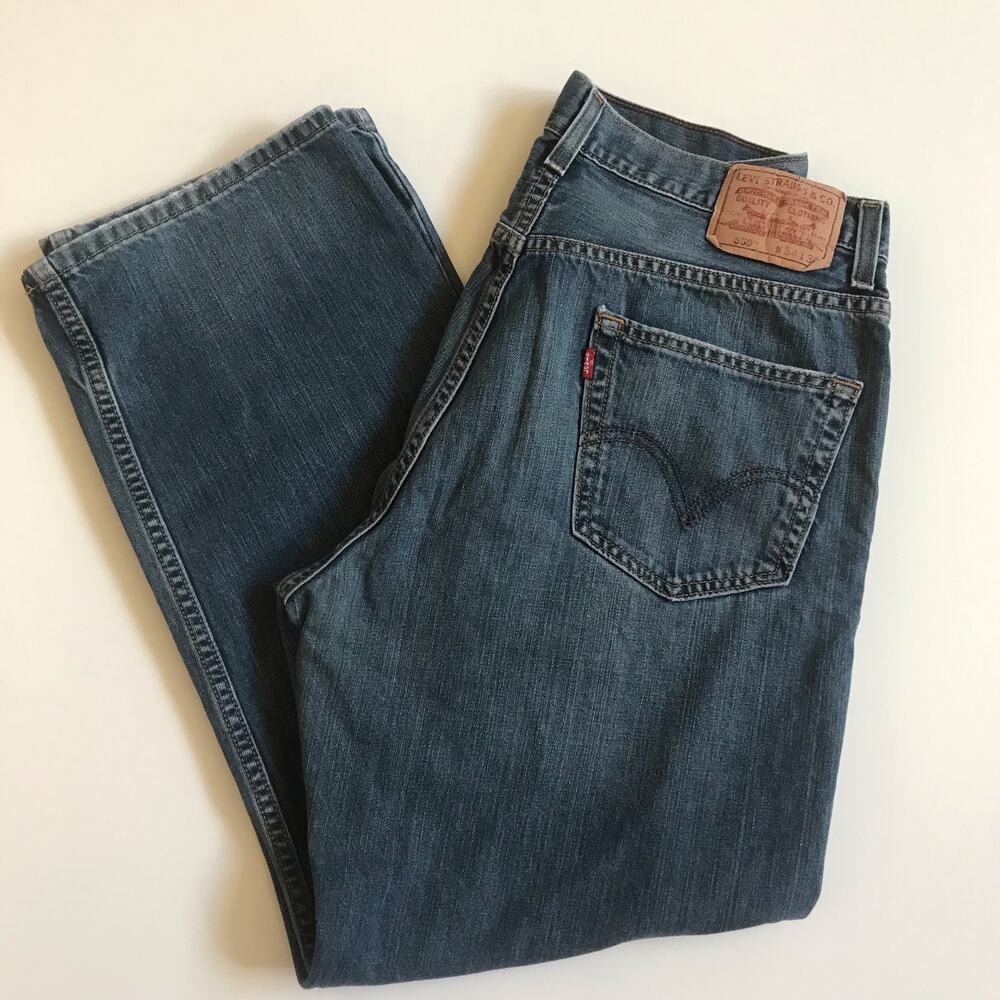 Men's Levi's 559 Jeans Mens Size 34x30 Blue Relaxed Straight Denim Pants Retro